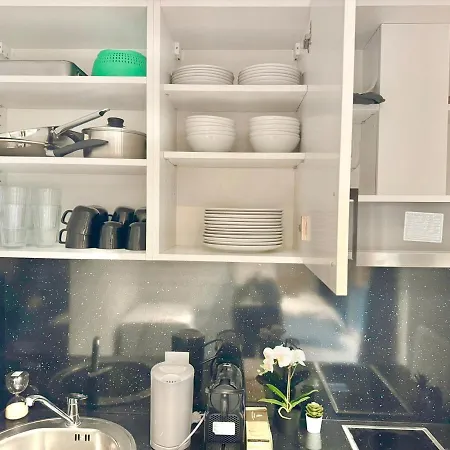 Spacious With Patio Apartamento Wiener Neudorf